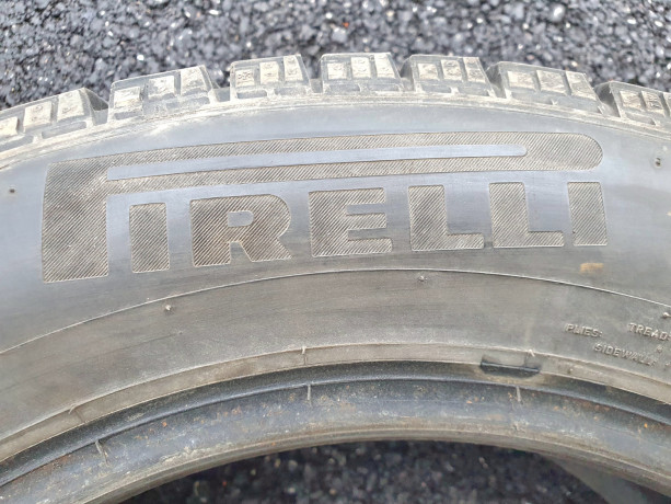 muudud-pirelli-ice-zero-talverehvid-20560-r16-big-0