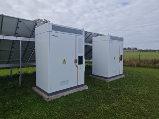 Päikesepargid ja akusüsteemid