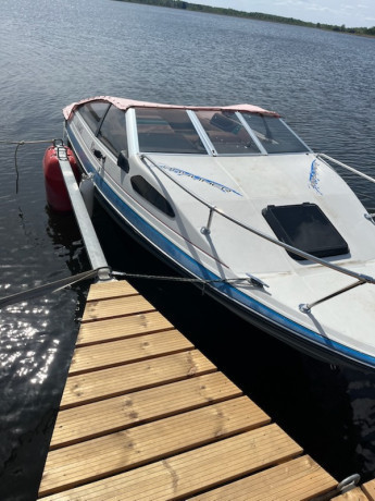 bayliner-capri-1950-big-1