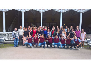 TEENINDAJAD KUURSAALI