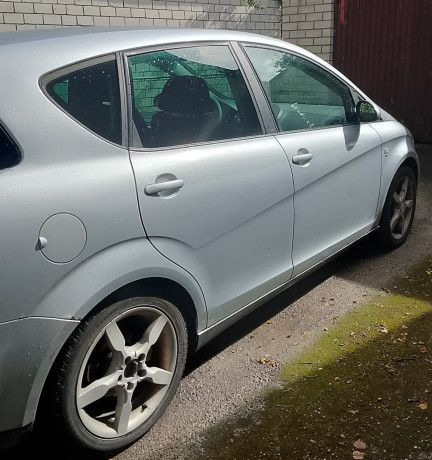 muua-seat-toledo-big-1