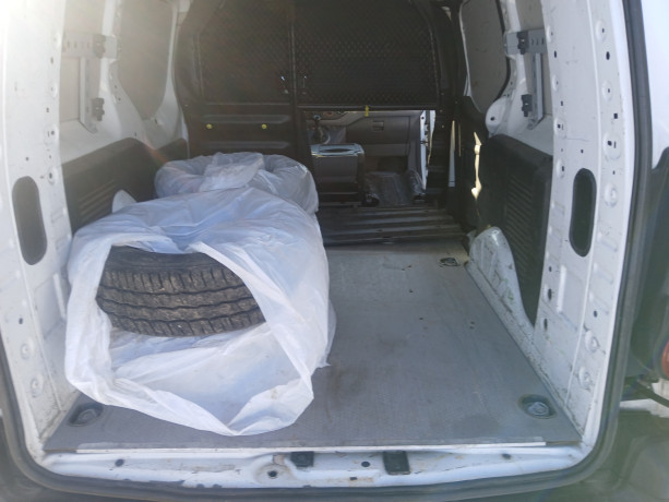 peugeot-partner-16-66kw-big-9