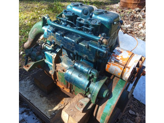 Volvo Penta 11M paadimootor koos reversiga