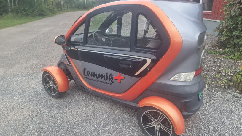 muua-mopeedauto-anaig-quick-3000-big-0