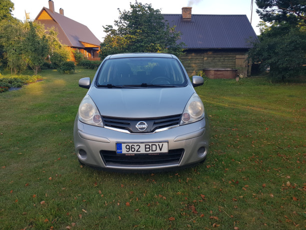 nissan-note-big-2