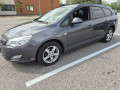 muua-vaga-heas-korras-opel-astra-sports-tourer-2012-small-3