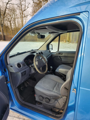 ford-transit-connect-big-3